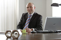 Michael Bauer - Geschäftsführer Michael Bauer - Geschäftsführer